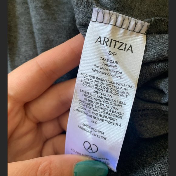 Aritzia Cotton Leggings (x2) and Aritzia Healthcare Heros Tees - Picture 7 of 7